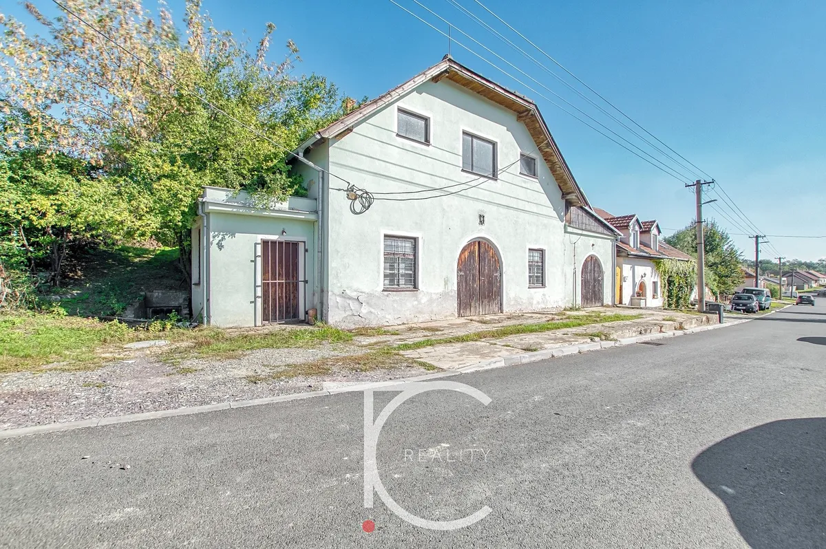 Prodej vinného sklepa 184 m²